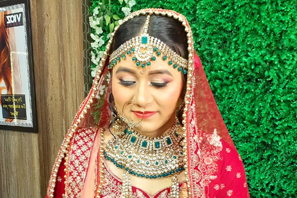 Party Makeup in Dwarka